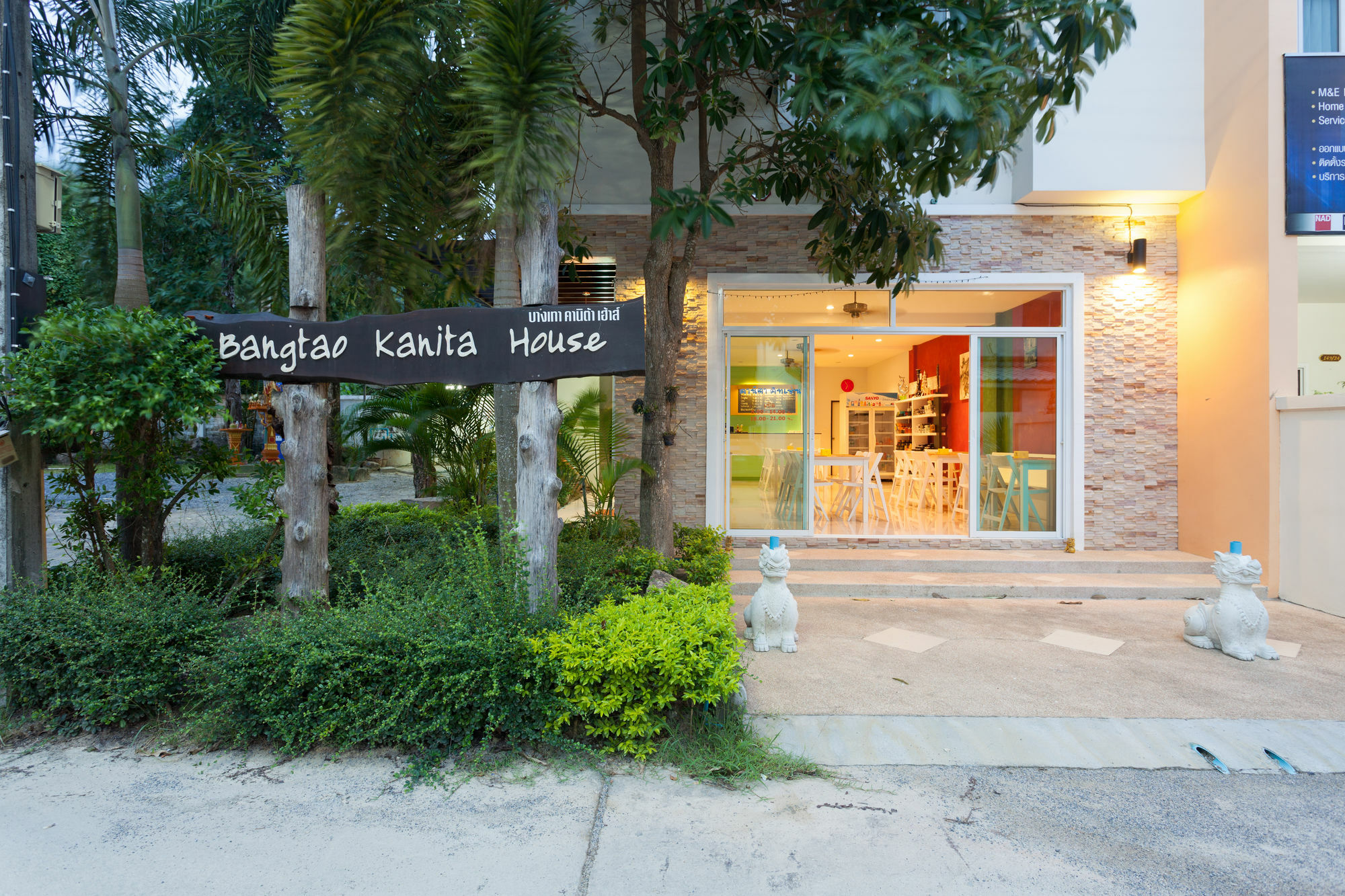Bangtao Kanita House Pantai Bang Tao Bagian luar foto